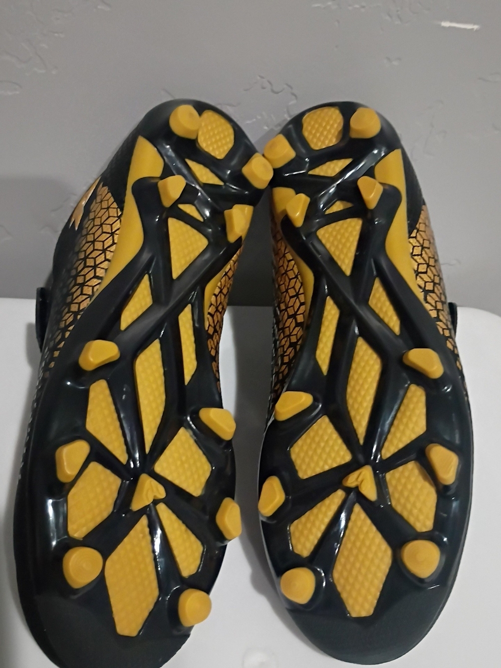 Kids Black and Gold Soccer Cleats - Picture 3 of 7